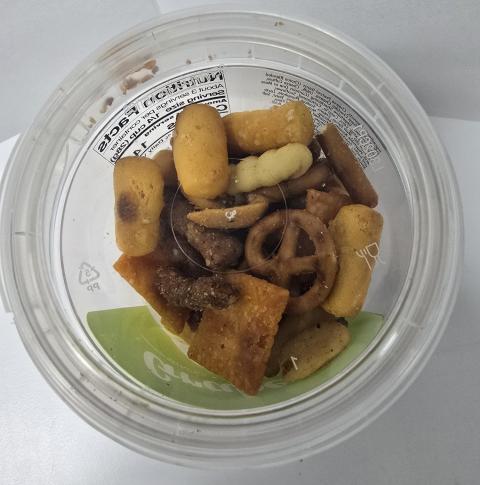 Image 2: “Photograph of top view of correct product, Grabeez The Big Cheese Snack Mix, 3.25 oz.”